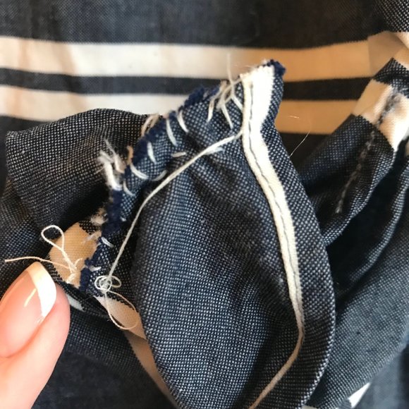 The Limited Denim Blue White Stripe off shoulder 3/4 sleeve Womens top sz small - Picture 10 of 11